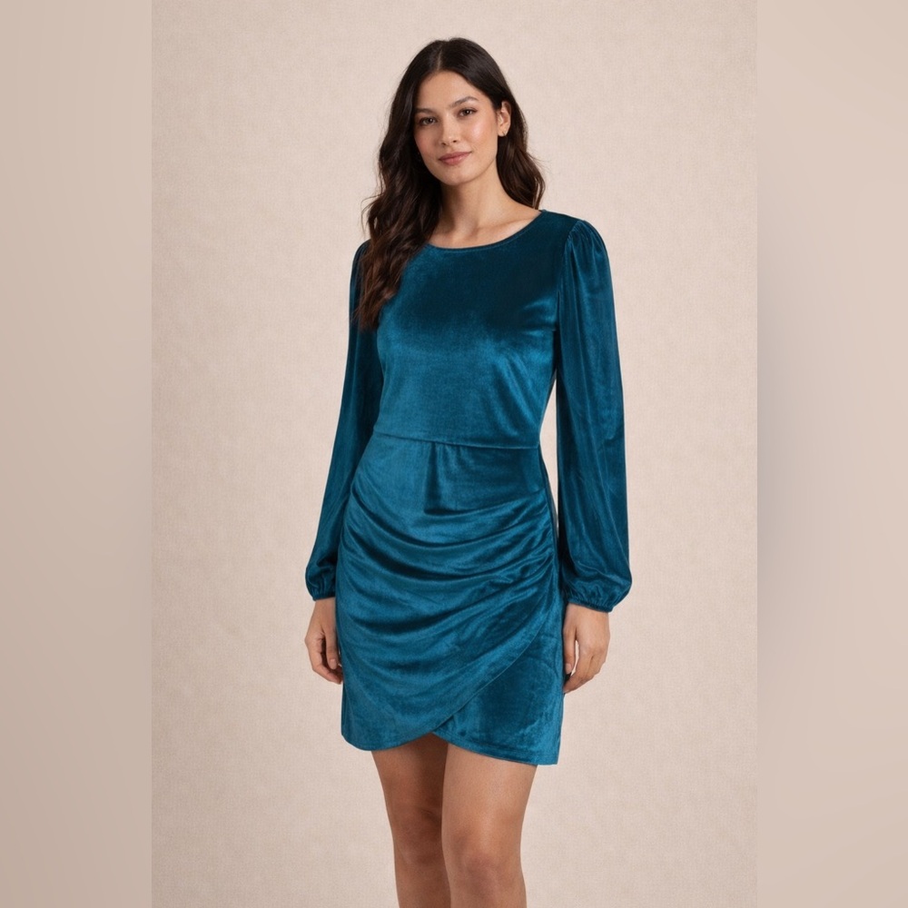 Serra Deep Blue Velvet Dress